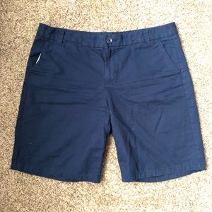 Gap khaki boyfriend shorts (size 10)